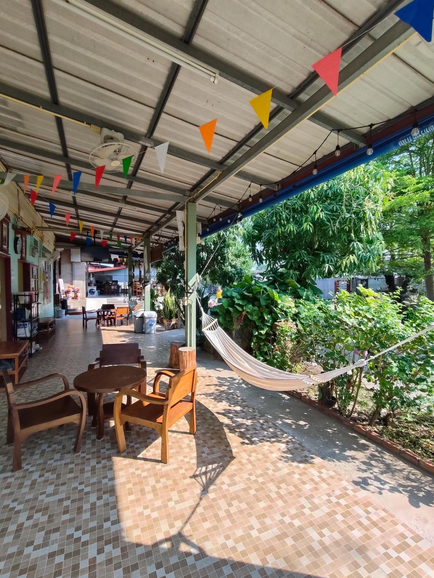 Smilingface Guesthouse Sukhothai Luaran gambar