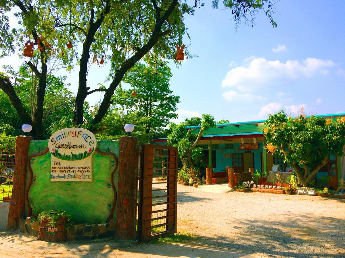 Smilingface Guesthouse Sukhothai Luaran gambar